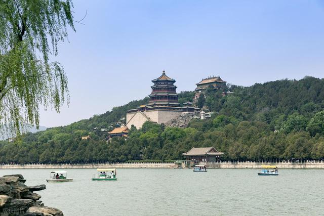 北京必去十大景点排行榜，这才是北京最值得去的10个景点，收好！