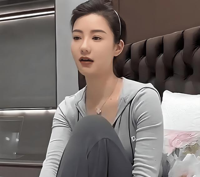 不是破产和孩子！前妻曝光与猴哥离婚真实原因，原来我们都被骗了