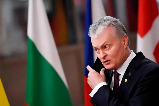 经济崩了，盟友全跑了	，和中国决裂的欧洲小国，现在想找中国填坑