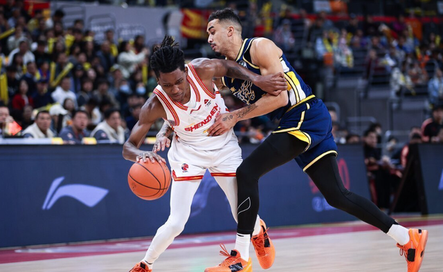 CBA第一黑马横空出世！连斩北京上海杀疯了：辽篮恐遭他们双杀？