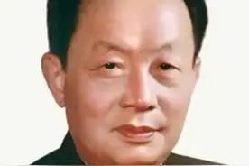革命前辈张劲夫回忆一九四七年鲁南六九突围后当地还乡团滔天罪行图片