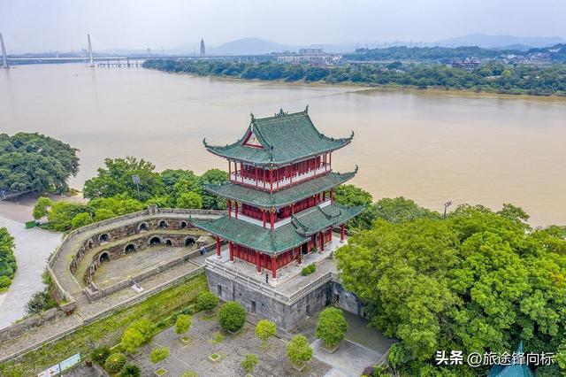 13 个躺平式度假地曝光，第 3 个藏着千年仪式感