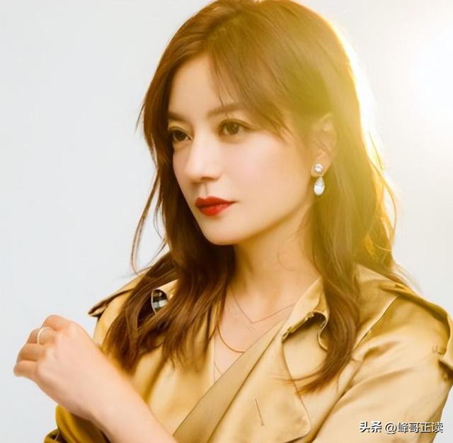 拔出萝卜带出泥！49岁赵薇近况被曝，原来圈内封杀只是冰山一角