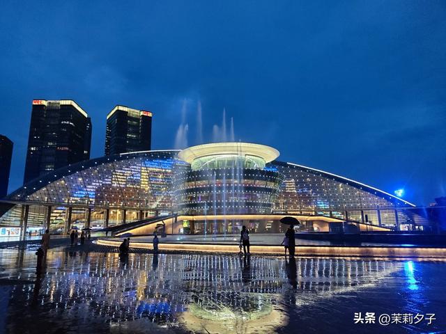 杭州旅游攻略看展逛博物馆老街菜市场换个城市走走停停文艺风