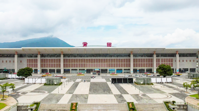 一条高铁线途经四个宝藏赶海地！