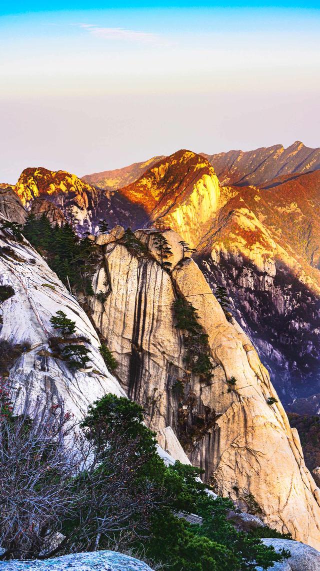 魂牵梦萦，我登上思念已久的华山.......