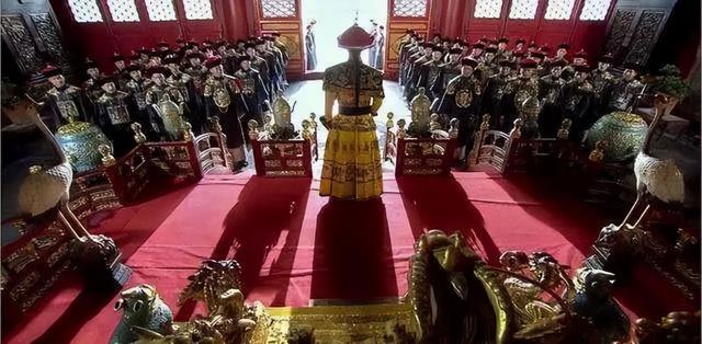 清朝穷书生娶地主女儿，被地主用丫鬟调包，多年后丫鬟成一品夫人