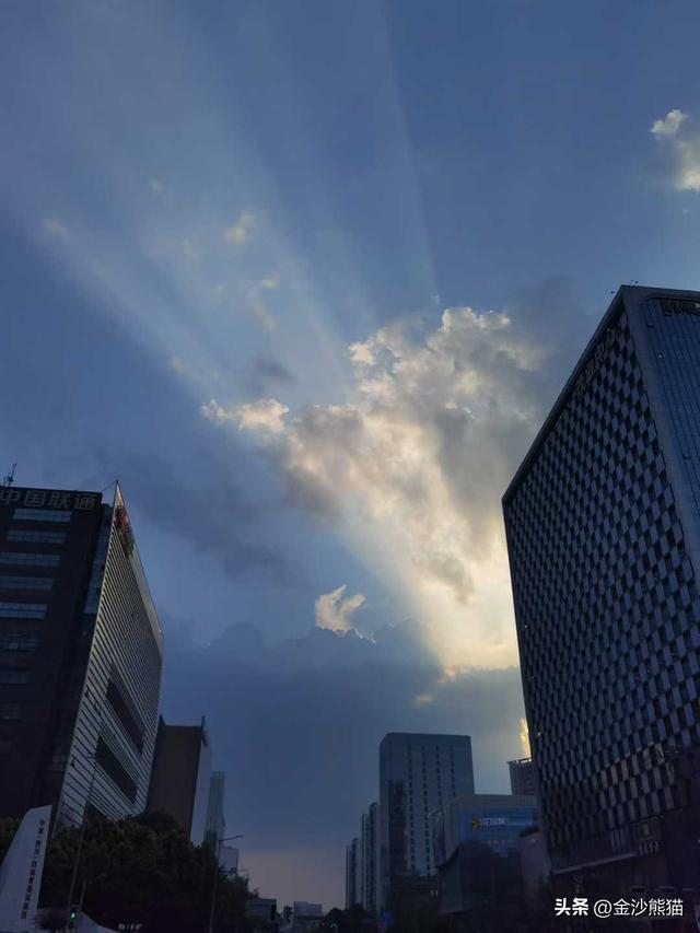 酷暑中130公里成都户外骑车