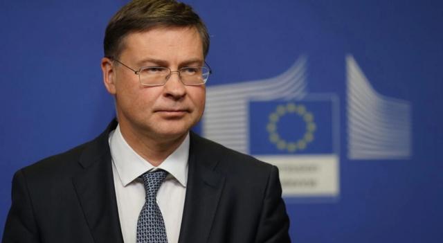 美111亿对台军售启动，不到24小时收到报告：中方取消13万吨订单