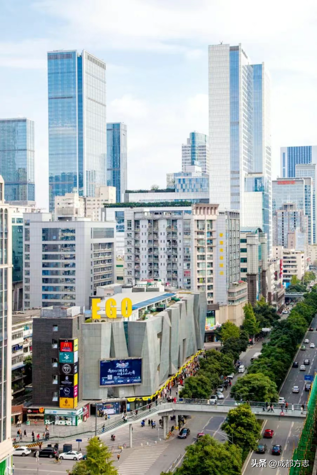 打卡“成都第一路”！这条神仙线路也太好逛了→