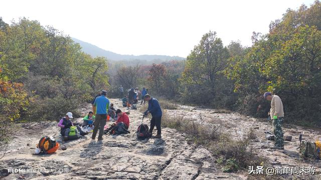 16）嵩山秋行记：27人踏秋赏红叶，从西山脊到古刹禅心