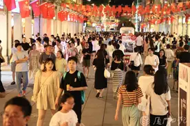 今晚开启！厦门中山路！太热闹了！图片