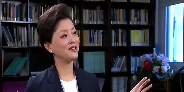 杨振宁去世后，49岁无儿无女的翁帆，还会再婚吗？10年前她已表态