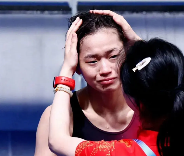 事实证明，年仅18岁的世界冠军全红婵	，早已走上了另一条上坡路
