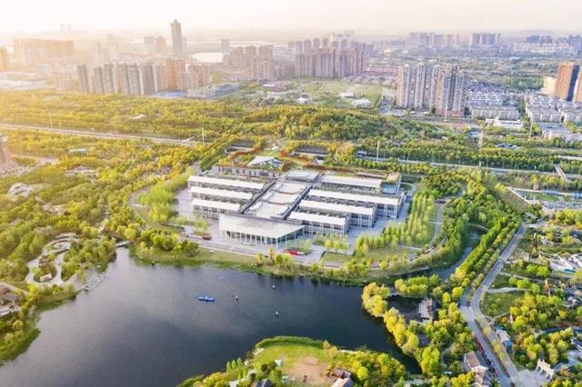东西湖这些景区请老师免费玩、半价嗨！