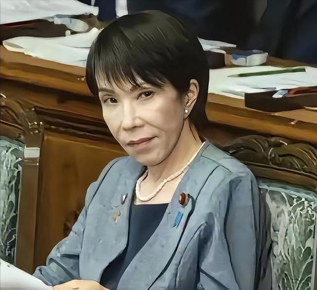 高市还没道歉，中日又出现新争端，日本通知中国，必须解释一件事