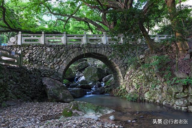 走遍福建古村落，福安发现一处真正的世外桃源，一眼可见九条瀑布