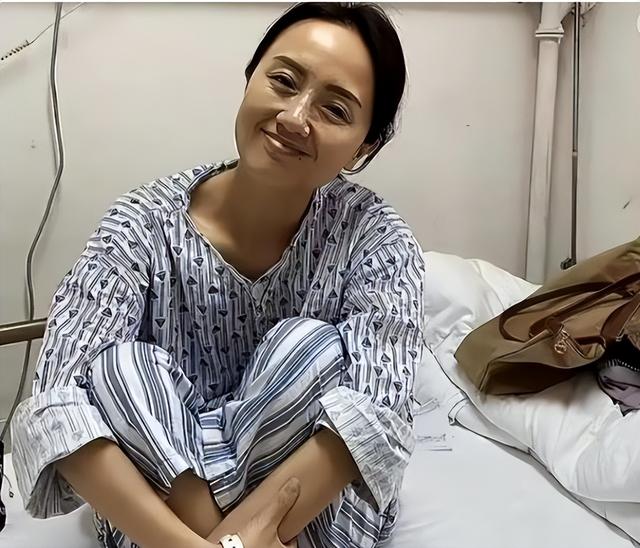 辛柏青丧妻刚满100天，离谱的事就发生了，被撮合娶马伊琍引争议