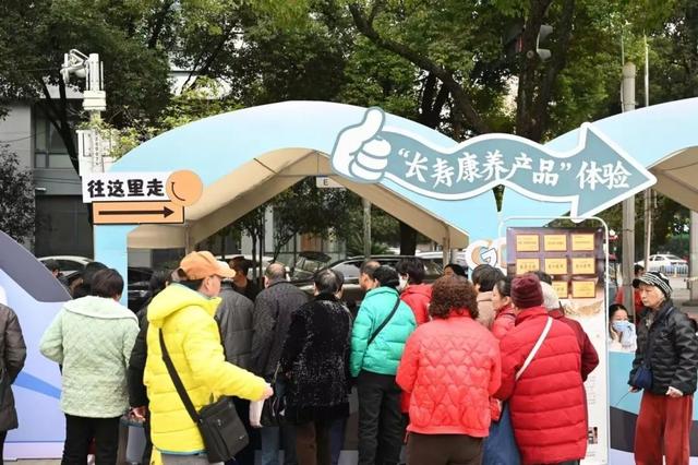 沿江高铁月底开通，长寿之乡钟祥来汉揽客