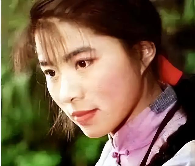 原来他是迟蓬丈夫，难怪66岁能出演《生万物》，有个好丈夫太重要