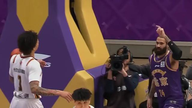 随着北京1分险胜山西，北控逆转吉林，广东四连胜	，CBA积分榜出炉