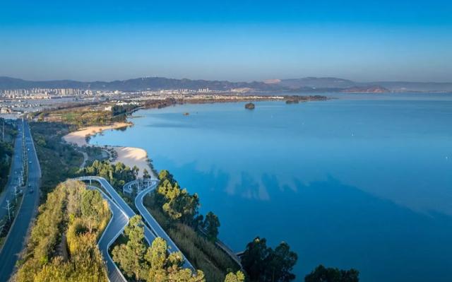 昆明人狂喜！昆明滇池正在发生巨变，这些地方身价要暴涨！