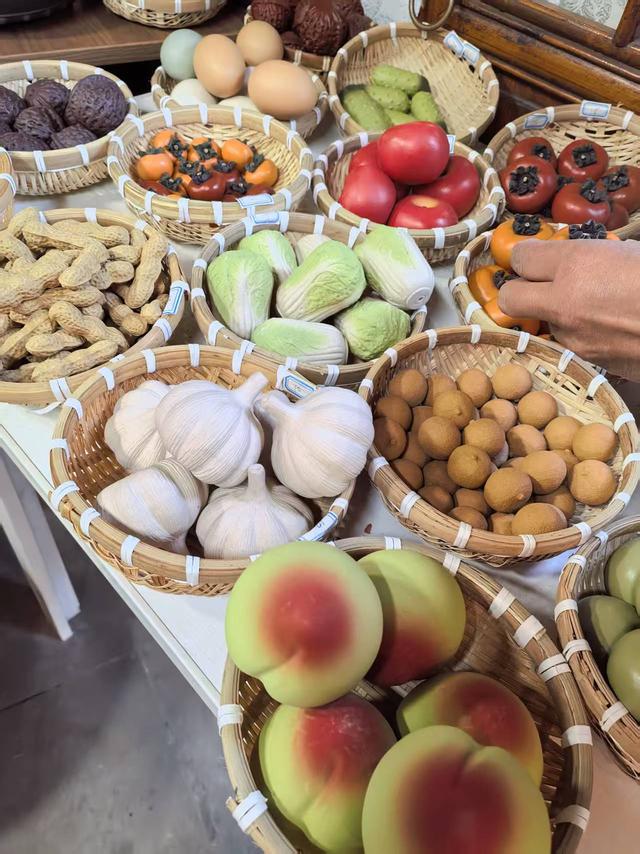 蜀山陶韵：古南街·陶二厂·石坝行记