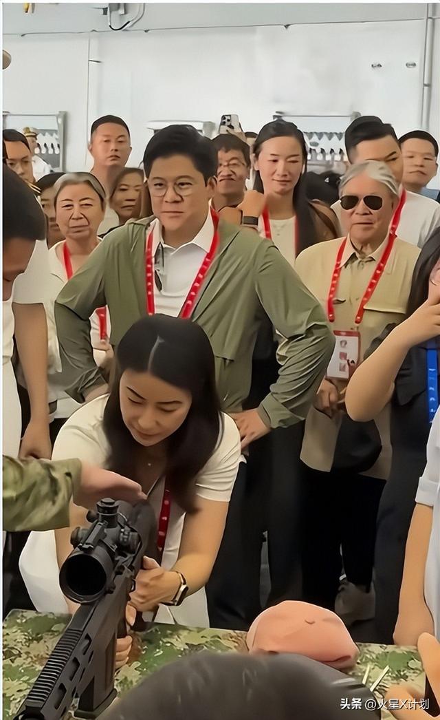 央视对郭晶晶的称呼变了，三字之差释放强烈信号，霍震霆全说对了