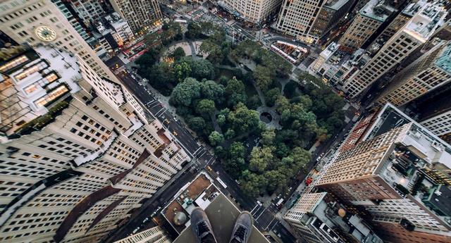 刚从南阳卧龙回来，毫不客气的说，卧龙是全国市辖区城建天花板！