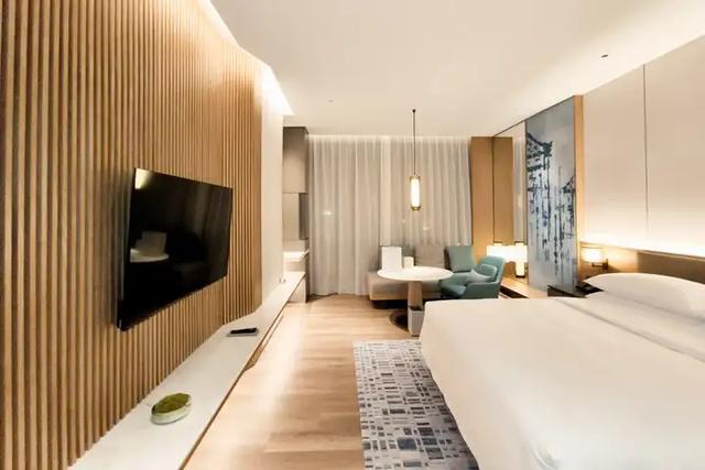 上海周边的南浔古镇，开了一家万豪！造型是大象形状，景观绝了