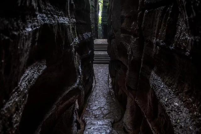 万盛石林,大自然的奇幻之旅