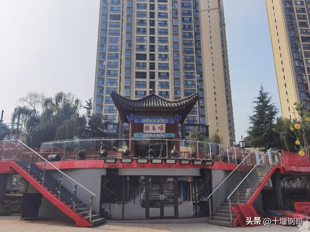 从百年老北街到七夕天街，郧西文旅打造鄂西北网红打卡第一城