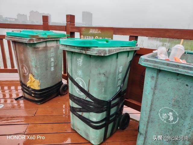 七上八下全国文明城市柘城县迎来汛期，晨练国家湿地公园榕湖发现
