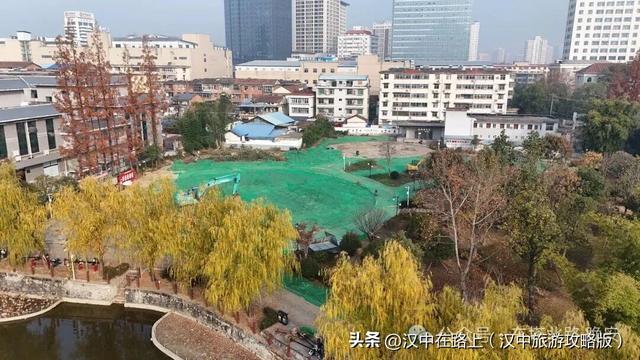 二〇二五年十二月七日，再去看看莲花池公园