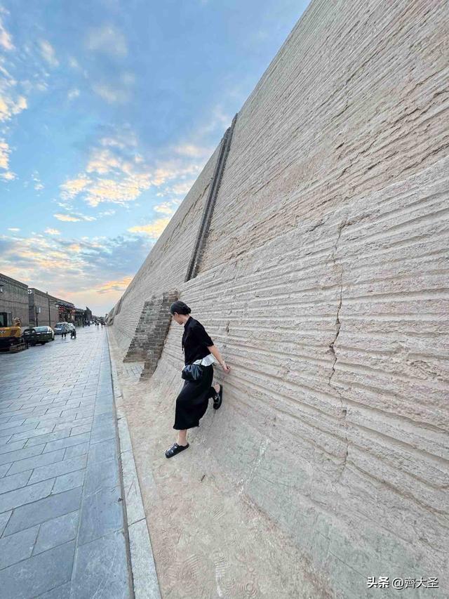 晋中一日游精华攻略：从王家大院到平遥古城