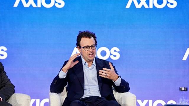 中国芯片成功突围，华为传来捷报！美企CEO：特朗普做了错误决策