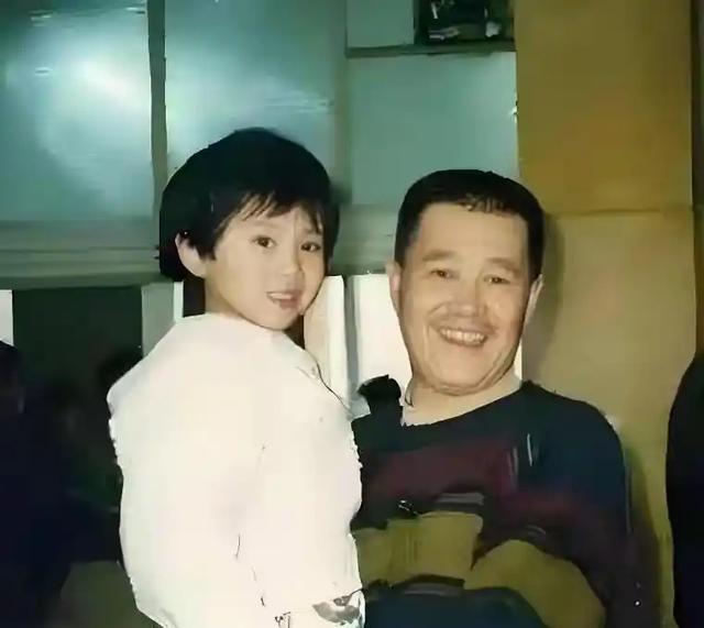 钱再多有什么用？儿子败家女儿抑郁，67岁赵本山为所有人提了醒