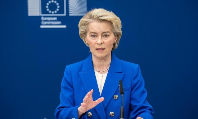 美政府停摆后，特朗普转头发现中国正办大事，急也没用，阻止不了