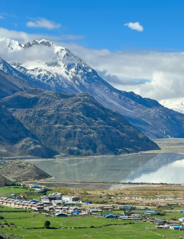 西藏没有海，却收集了世间所有蓝