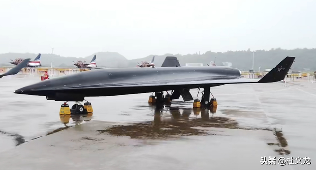 央视披露无侦-8能力，隐身高速察打一体	，反航母体系添新成员