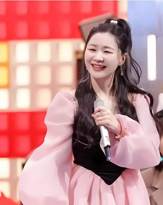 陪玩陪睡只是开胃菜！集体开嫖、舔手指、目无王法，阴暗面暴露了