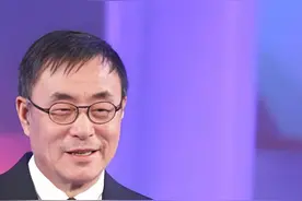 刘家昌尚未下葬，两任前妻的儿子就矛盾凸显图片