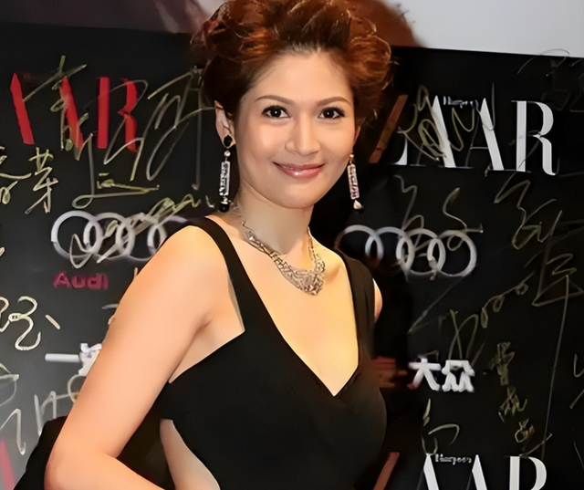 傍大款，当小三	，私生活混乱！难怪16年过去，阔太们还在防着她