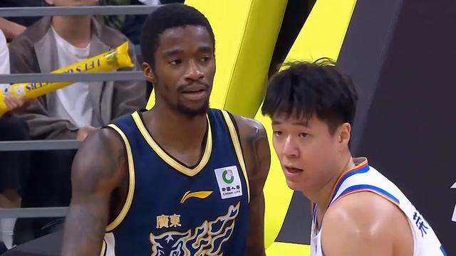 随着北京1分险胜山西	，北控逆转吉林，广东四连胜，CBA积分榜出炉