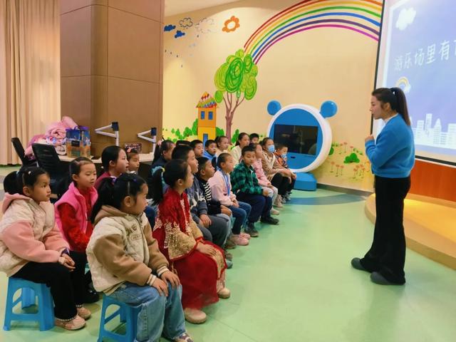 【酷玩科学】“友好相伴 快乐成长”敦煌市图书馆科普实验课堂——第四期《海盗船的内部结构》