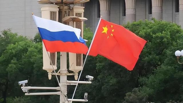 俄议员：俄罗斯希望回购中国航母，中方务必拆掉武器停止军用