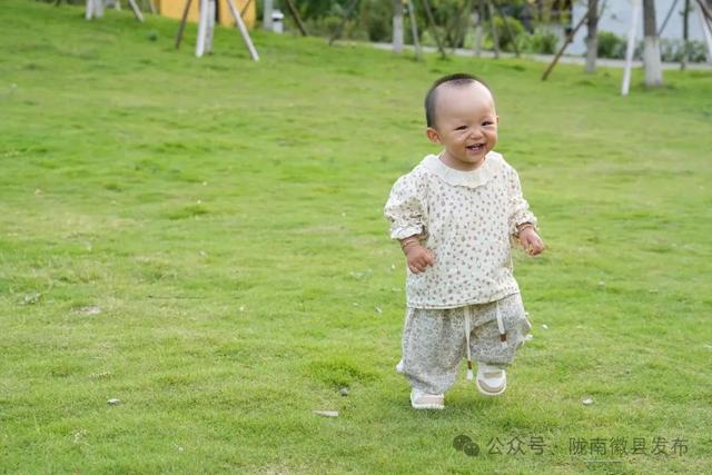 徽县嘉陵镇田河村露营烧烤营地成为新网红打卡地