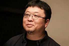 人生建议：不要长时间窝在家里，多出门，真的可以改命图片