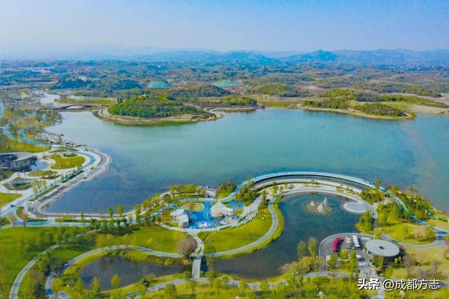 成都版“天空之境”上线！遛娃打卡两不误→