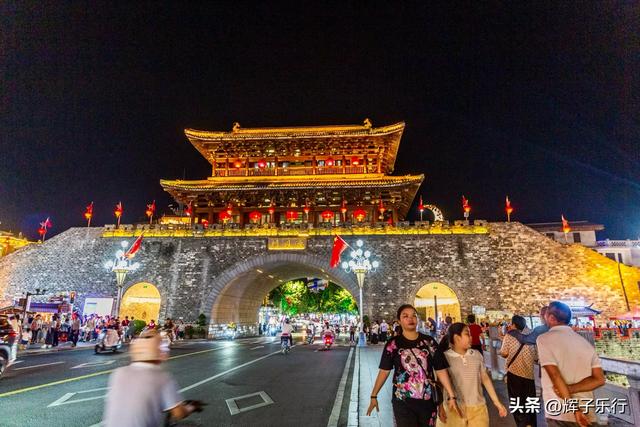 福建龙岩长汀水东街,刻在骑楼里的客家记忆与市井烟火